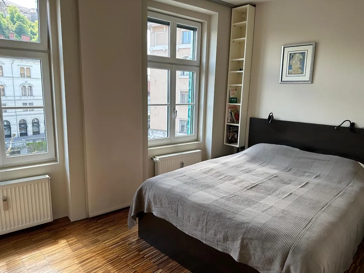 Apartman Triple Bridge Ljubljana Slovenia